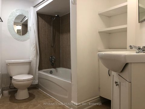 Photo 16 at 55 Kenton Drive, Newtonbrook West, Toronto