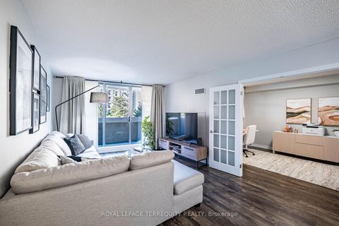 Photo 9 at 210 - 299 Mill Road, Markland Wood, Toronto
