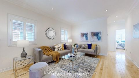 Photo 7 at 19 Isaiah Drive, Vellore Village, Vaughan