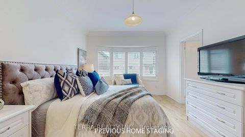 Photo 20 at 19 Isaiah Drive, Vellore Village, Vaughan