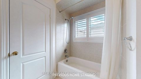 Photo 24 at 19 Isaiah Drive, Vellore Village, Vaughan Photo 24 at 19 Isaiah Drive, Vellore Village, Vaughan