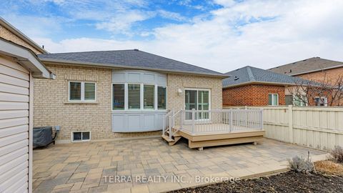 Photo 42 at 19 Isaiah Drive, Vellore Village, Vaughan