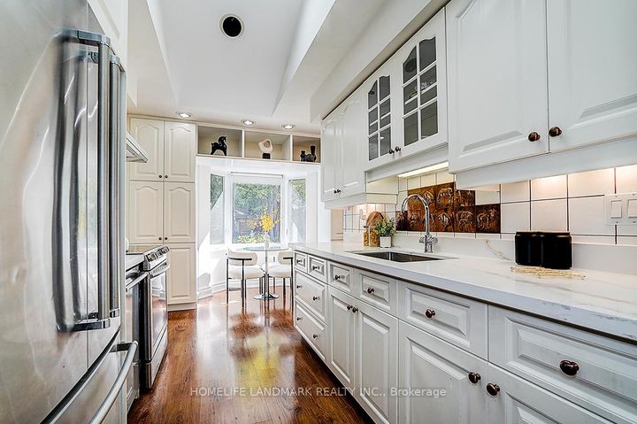Photo 15 at 39 Sagebrush Lane, Donalda, Toronto