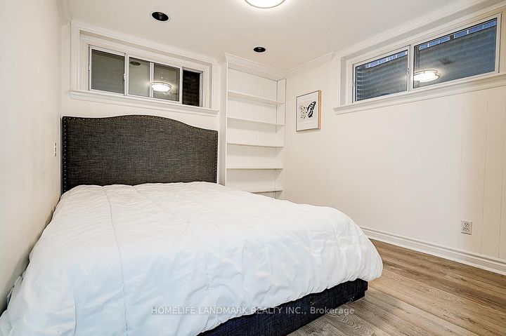 Photo 32 at 39 Sagebrush Lane, Donalda, Toronto