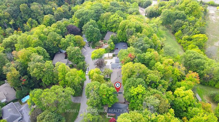 Photo 47 at 39 Sagebrush Lane, Donalda, Toronto