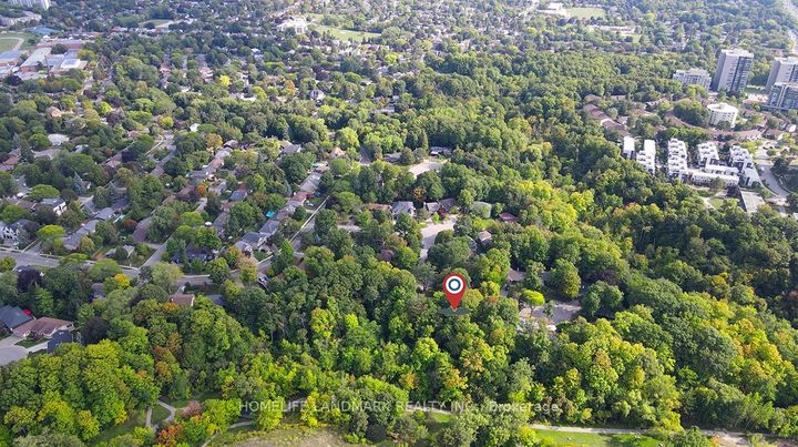 Photo 48 at 39 Sagebrush Lane, Donalda, Toronto