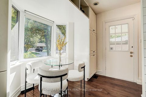 Photo 20 at 39 Sagebrush Lane, Donalda, Toronto