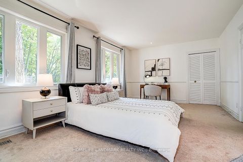 Photo 23 at 39 Sagebrush Lane, Donalda, Toronto
