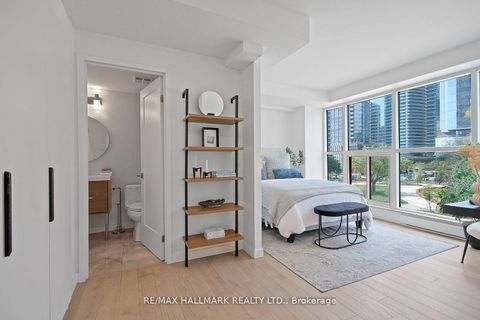Photo 13 at 502 - 77 Harbour Square, Waterfront Communities C1, Toronto