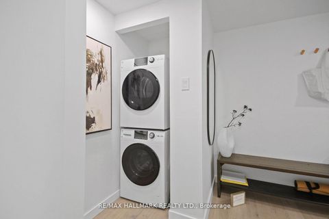 Photo 24 at 502 - 77 Harbour Square, Waterfront Communities C1, Toronto