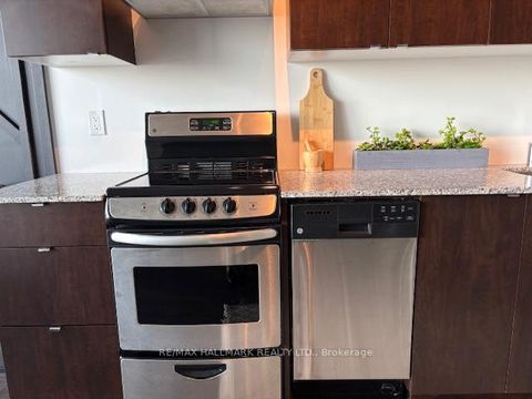 Photo 11 at 1215 - 51 East Liberty Street, Niagara, Toronto
