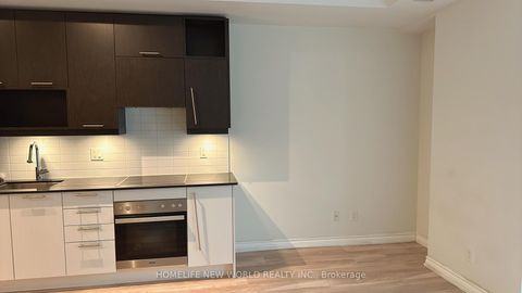 Photo 11 at 402 - 30 Nelson Street, Waterfront Communities C1, Toronto