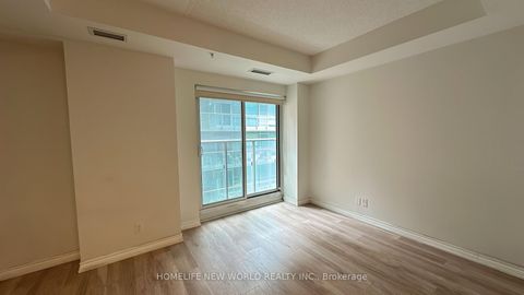 Photo 12 at 402 - 30 Nelson Street, Waterfront Communities C1, Toronto