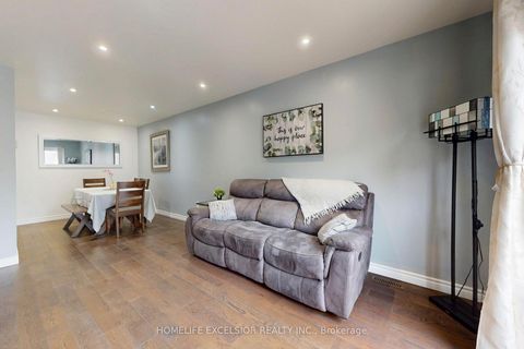 Photo 7 at 113 Rock Fern Way, Don Valley Village, Toronto