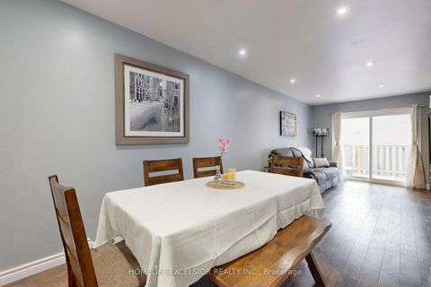 Photo 12 at 113 Rock Fern Way, Don Valley Village, Toronto