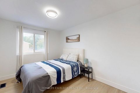 Photo 26 at 113 Rock Fern Way, Don Valley Village, Toronto