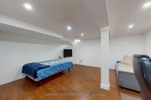 Photo 38 at 113 Rock Fern Way, Don Valley Village, Toronto