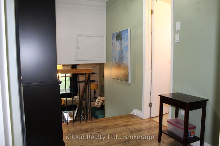 Photo 10 at 42 Lindridge Avenue, Westgate, Brampton