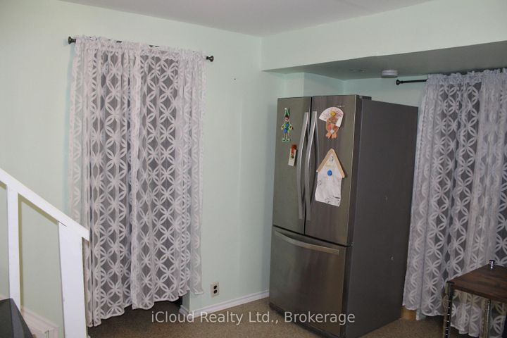 Photo 17 at 42 Lindridge Avenue, Westgate, Brampton