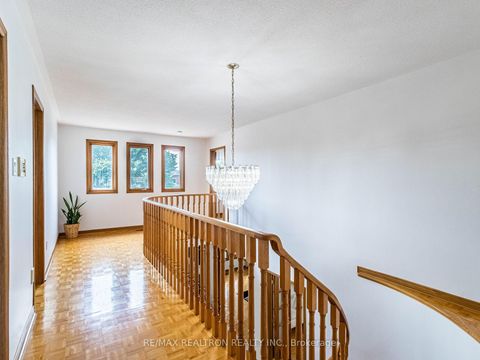 Photo 15 at 66 Nimbus Place, East Woodbridge, Vaughan