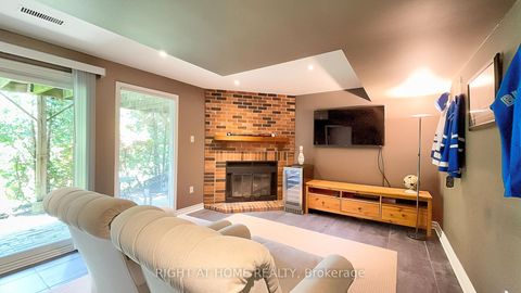 Photo 28 at 50 Tamarack Circle, The Westway, Toronto