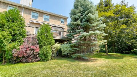 Photo 30 at 50 Tamarack Circle, The Westway, Toronto