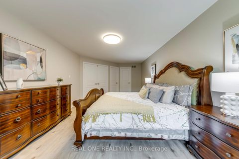 Photo 22 at 2296 Parkglen Avenue, WM Westmount, Oakville