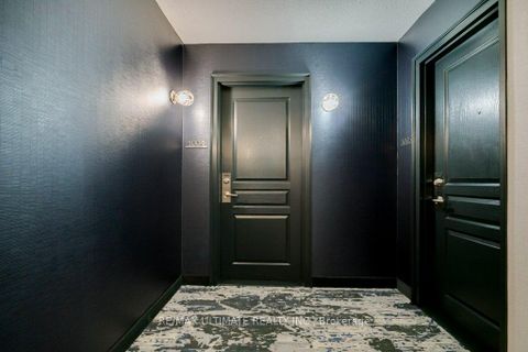 Photo 0 at 1004 - 140 Simcoe Street, Waterfront Communities C1, Toronto
