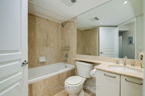 Photo 7 at 1004 - 140 Simcoe Street, Waterfront Communities C1, Toronto