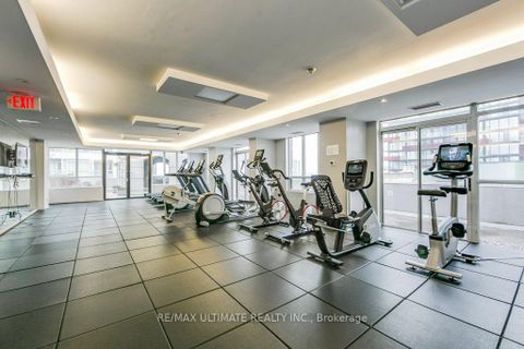 Photo 12 at 1004 - 140 Simcoe Street, Waterfront Communities C1, Toronto