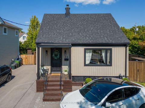 Photo 1 at 34 Topham Road, Parkview, Toronto