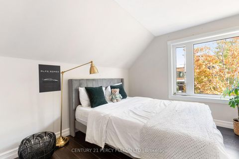 Photo 26 at 34 Topham Road, Parkview, Toronto