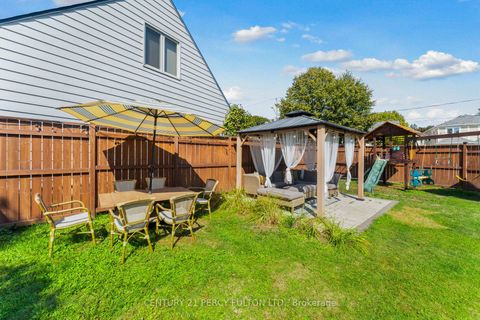 Photo 33 at 34 Topham Road, Parkview, Toronto