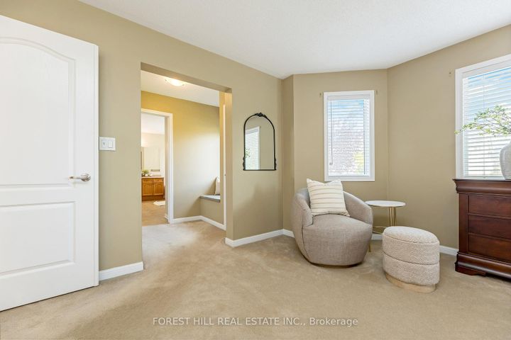 Photo 20 at 654 Laughren Crescent, CO Coates, Milton