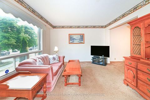 Photo 2 at 74 John Stoner Drive, Malvern, Toronto