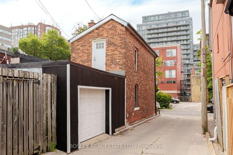 Photo 38 at 4 Whitaker Avenue, Niagara, Toronto