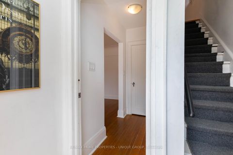 Photo 2 at 66 Burnaby Boulevard, Lawrence Park South, Toronto