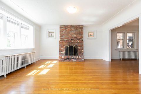 Photo 4 at 66 Burnaby Boulevard, Lawrence Park South, Toronto