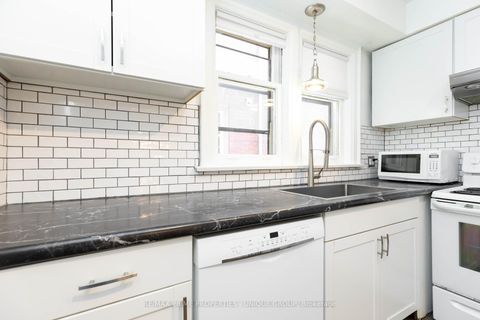 Photo 10 at 66 Burnaby Boulevard, Lawrence Park South, Toronto
