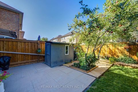 Photo 17 at 294 Hawkview Boulevard, Vellore Village, Vaughan