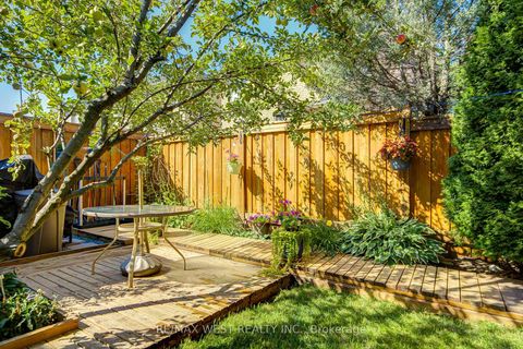 Photo 19 at 294 Hawkview Boulevard, Vellore Village, Vaughan