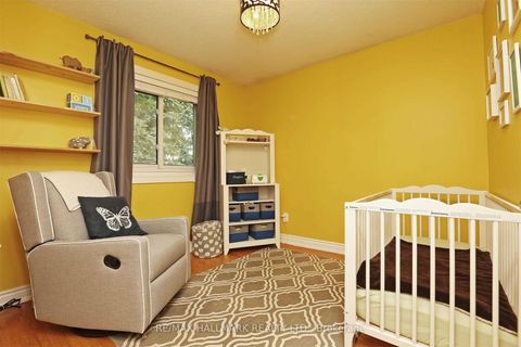 Photo 9 at 94A Oakridge Drive, Cliffcrest, Toronto