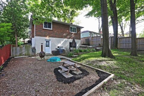 Photo 17 at 94A Oakridge Drive, Cliffcrest, Toronto