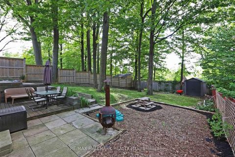 Photo 18 at 94A Oakridge Drive, Cliffcrest, Toronto