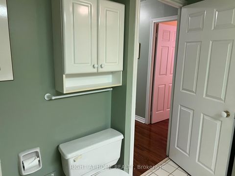 Photo 12 at 705 - 71 Simcoe Street, University, Toronto