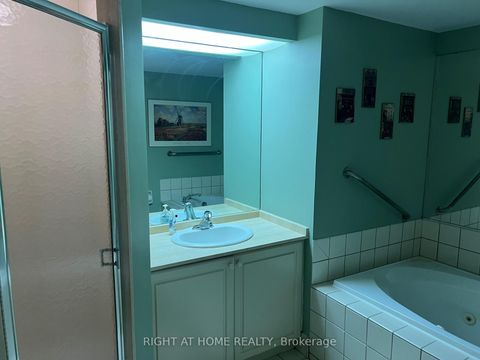 Photo 13 at 705 - 71 Simcoe Street, University, Toronto