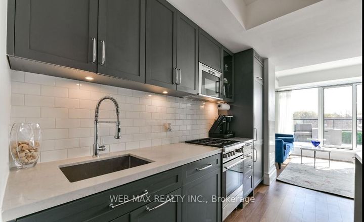 Photo 5 at 501 - 25 Malcolm Road, Leaside, Toronto