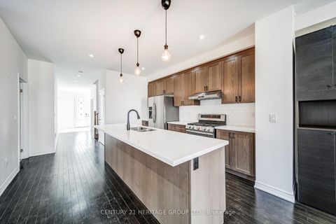 Photo 8 at 1961 McNeil Street, Alcona, Innisfil