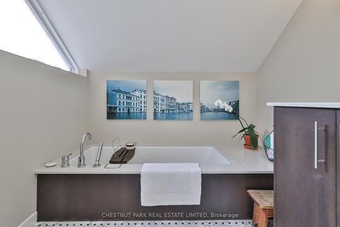 Photo 19 at 199 Albertus Avenue, Lawrence Park South, Toronto