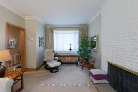 Photo 4 at 125 Chine Drive, Cliffcrest, Toronto